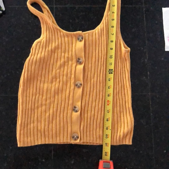 mustard tank top NWOT - Picture 5 of 6
